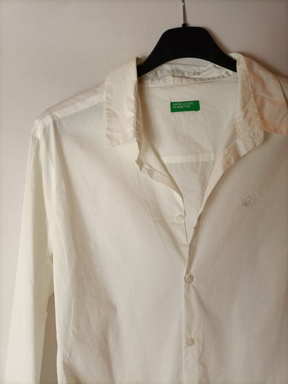 BENETTON. Camisa blanca clasica. T S/M
