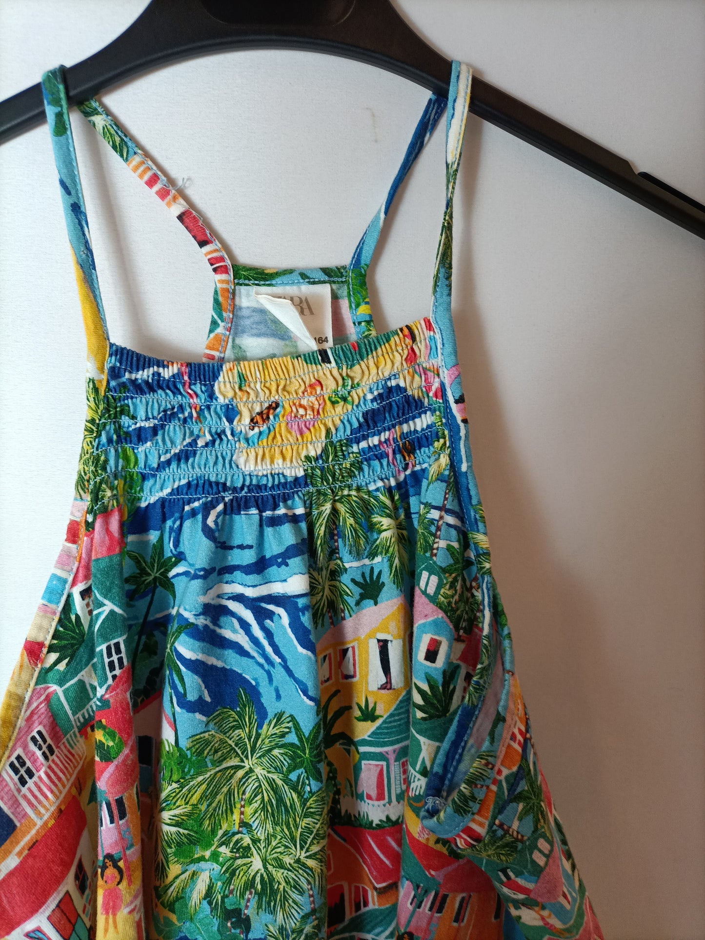 ZARA. Top estampado colores . T 13-14 años