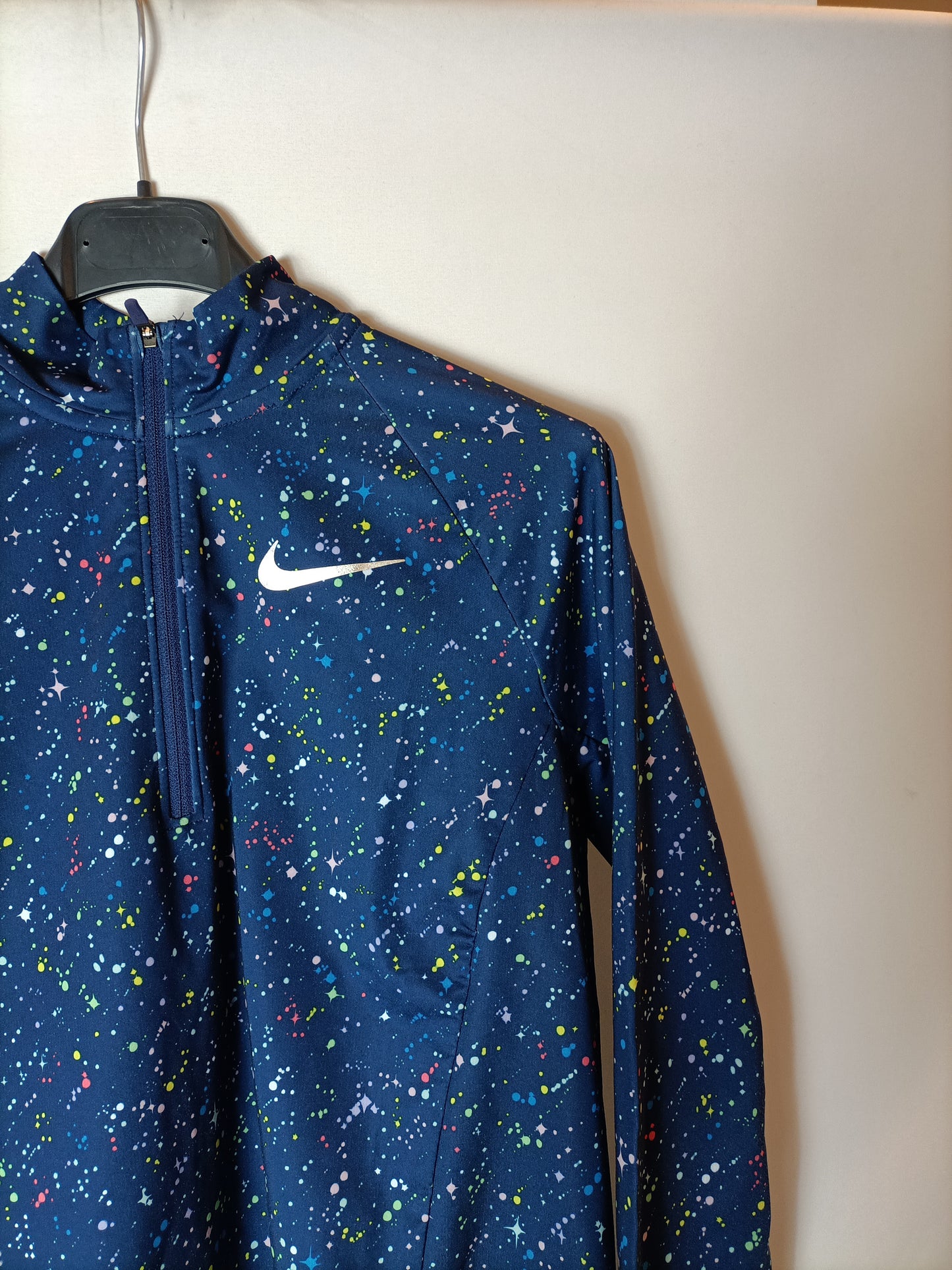 NIKE. Blue T-shirt colors S.xl(s/m)