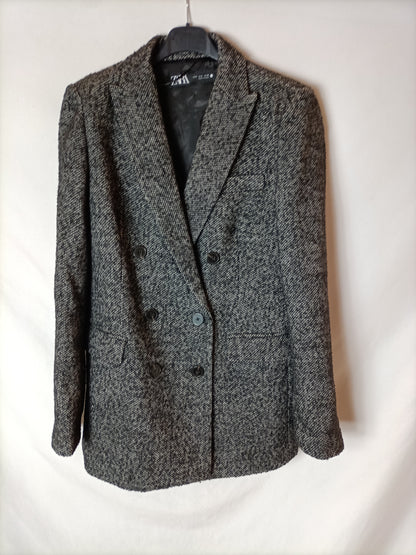 ZARA. Abrigo negro jaspeado T.s