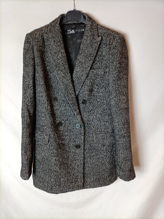 ZARA. Black mottled Ts coat