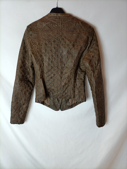 ZARA. Cazadora marrón bordada T.m