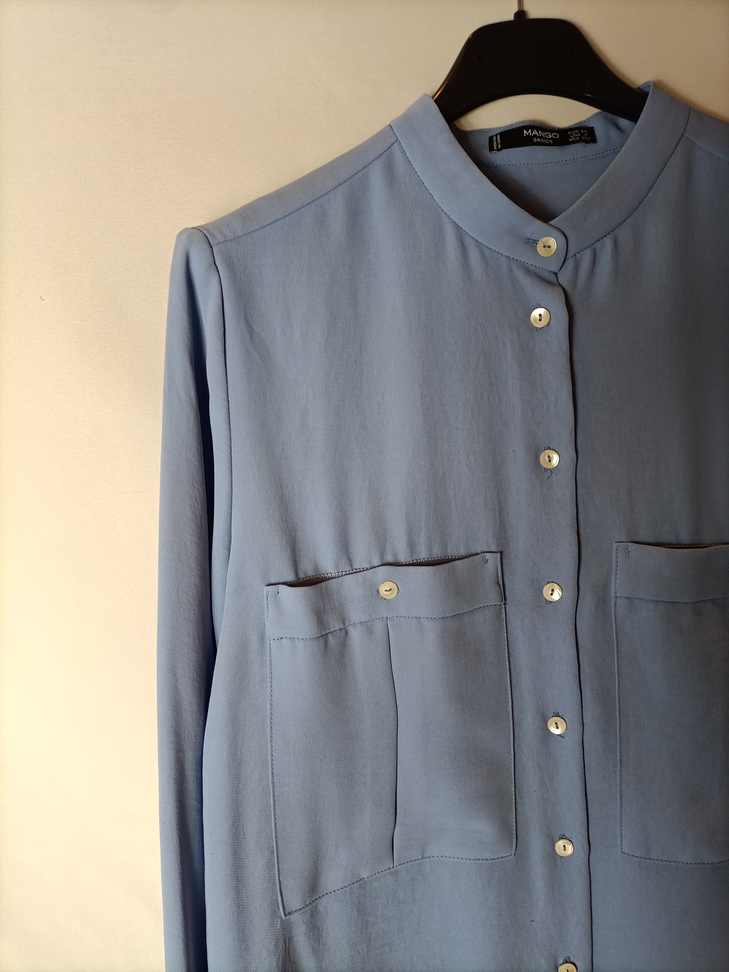 MANGO. Light blue flowy blouse. Size XS (S)