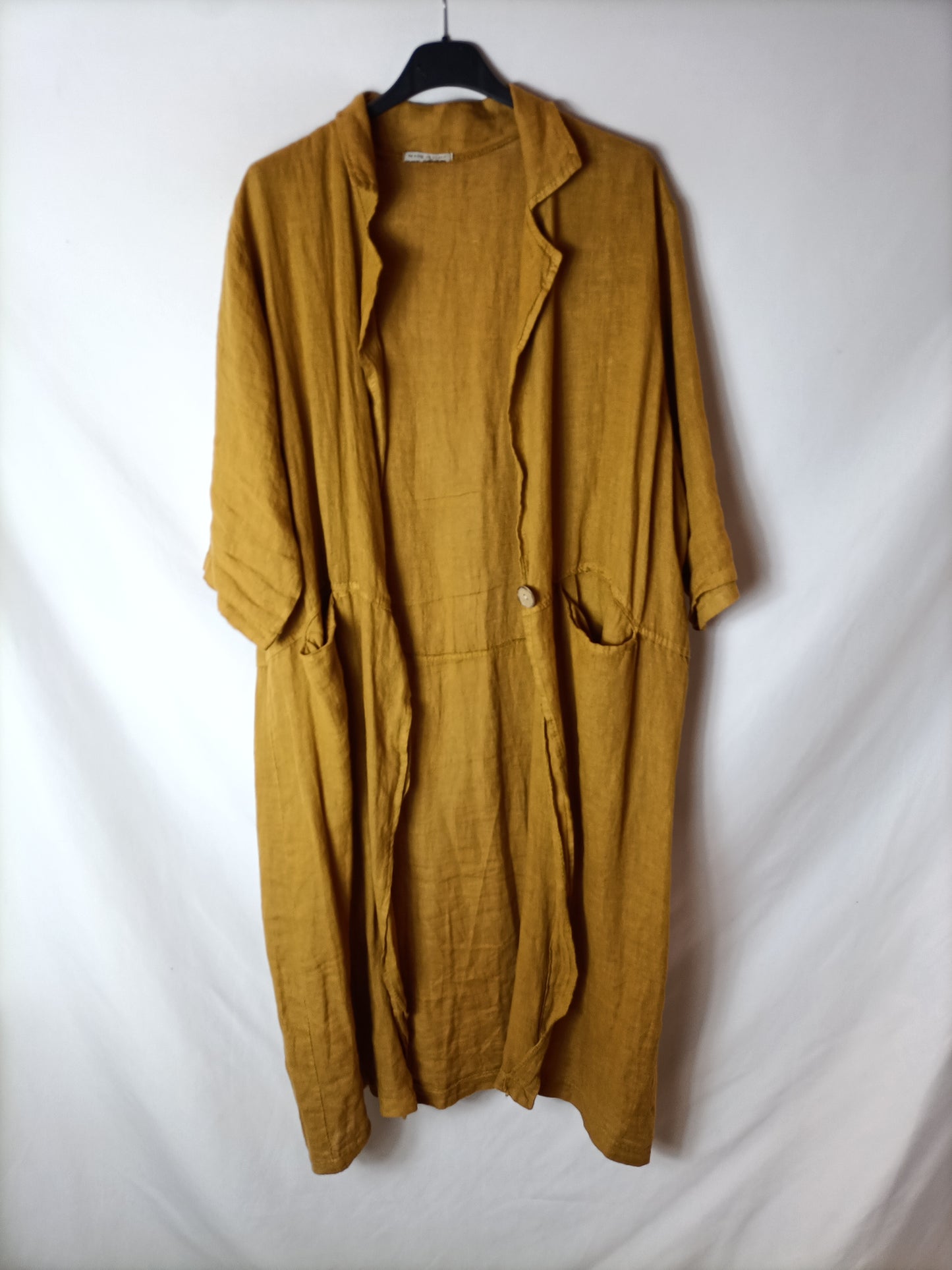 OTRAS. Levita lino mostaza. T.M/L