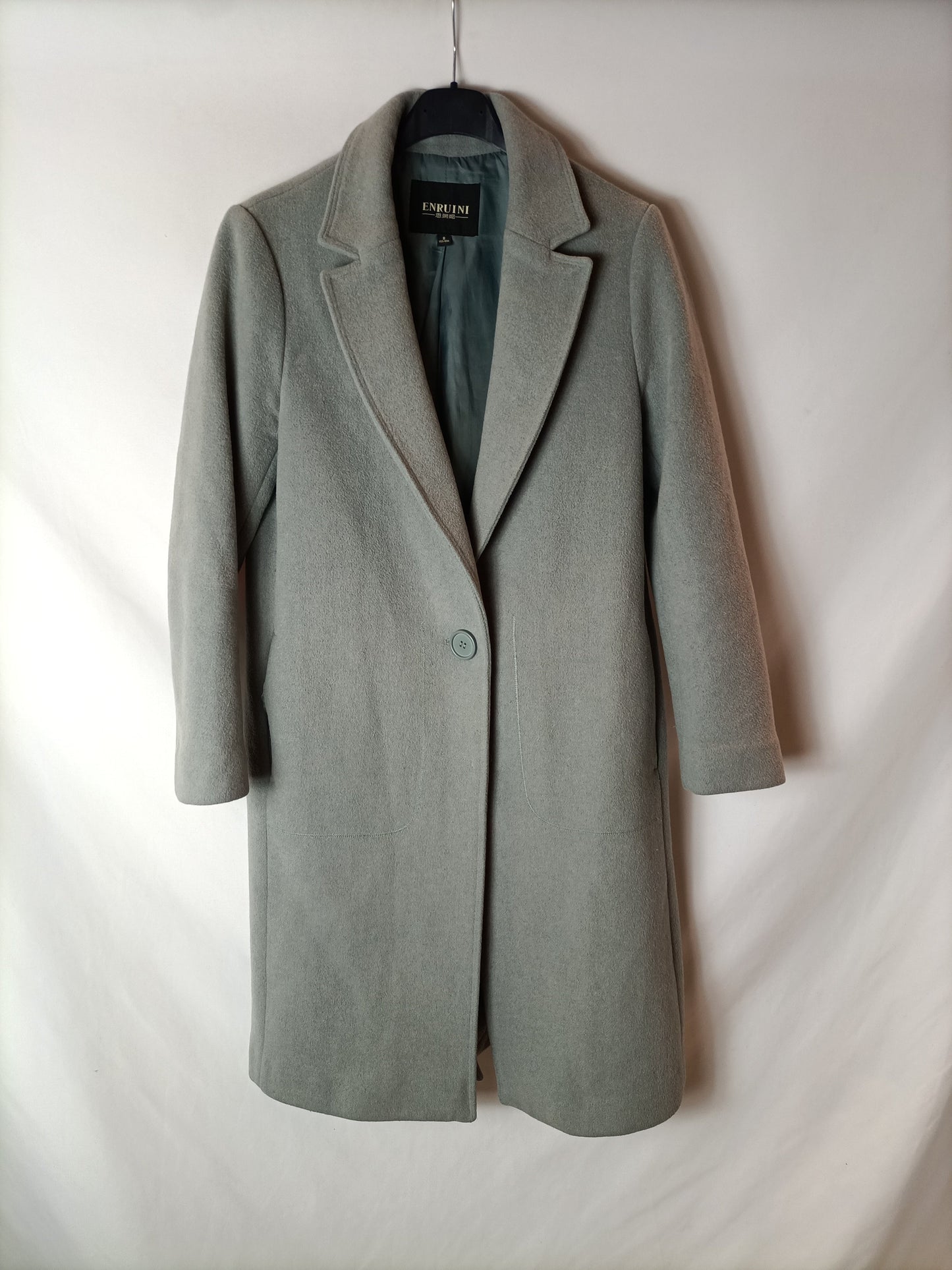 ENRUINI. Green cloth coat Ts