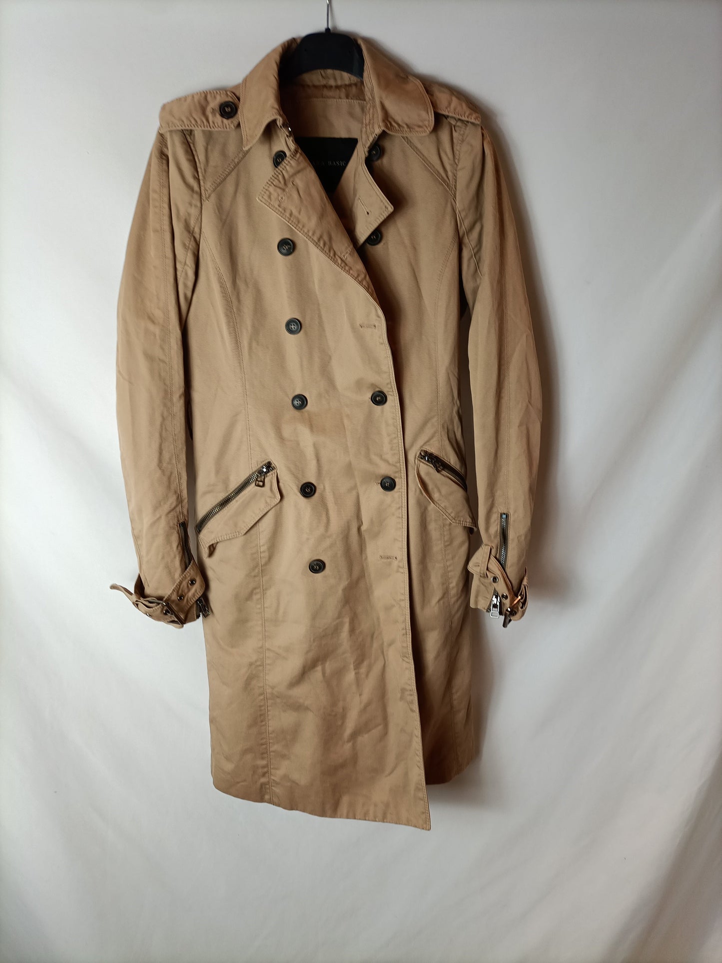 ZARA. Gabardina camel cruzada T.xs (tara)