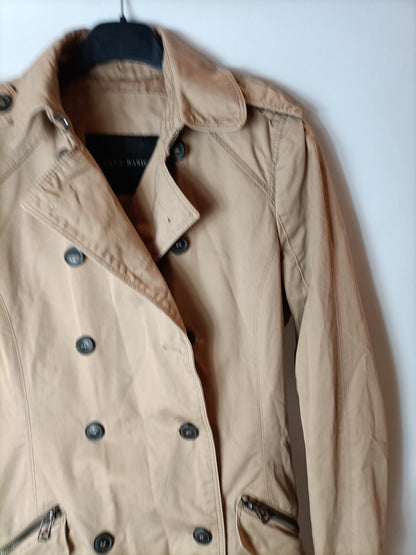 ZARA. Gabardina camel cruzada T.xs (tara)