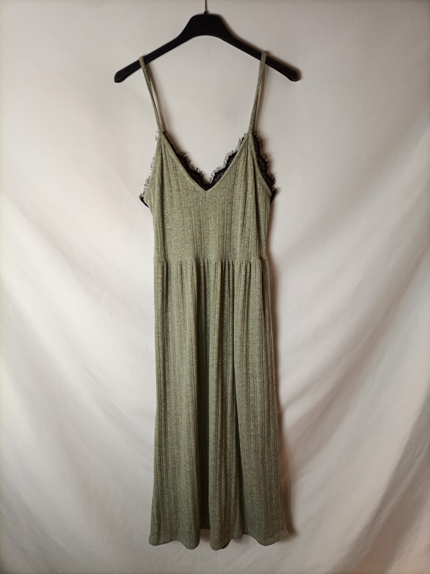 MANGO. Vestido midi verde T.s