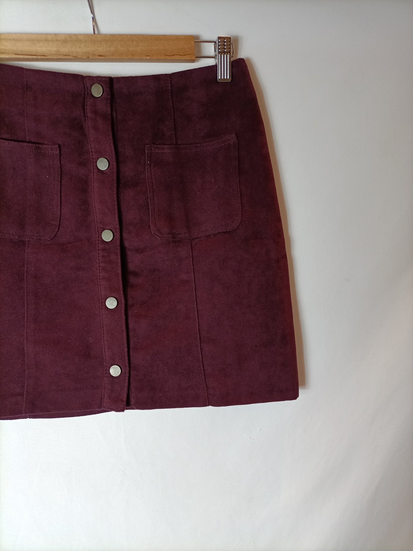 PIMKIE. Falda corta burdeos T.u(36)