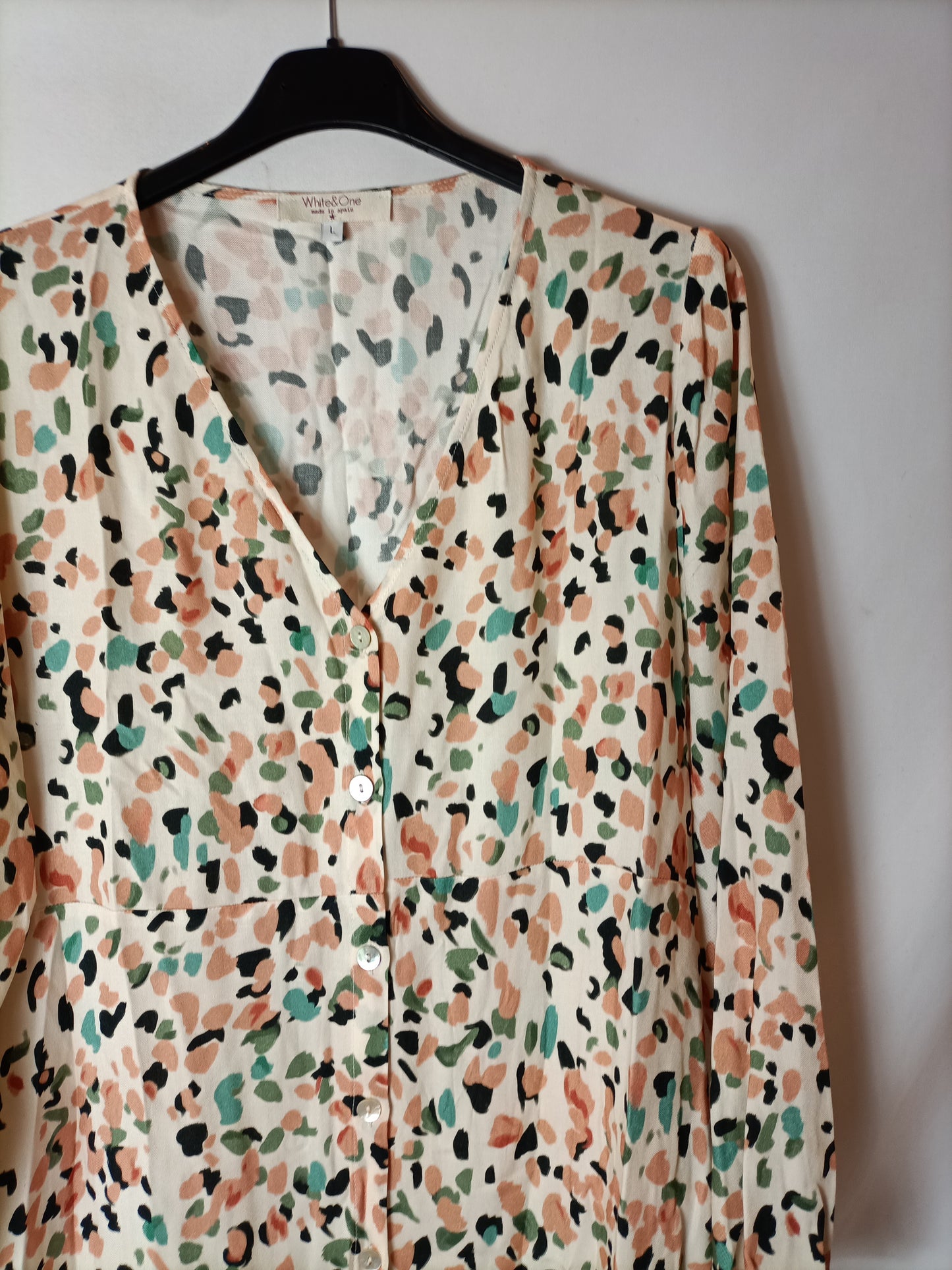 WHITE&ONE. Vestido animal print T.l