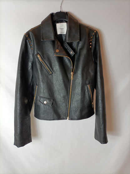 MANGO. Biker negra efecto  piel t.m