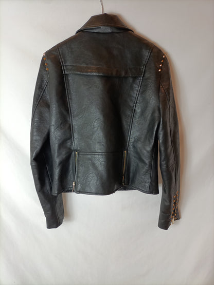 MANGO. Biker negra efecto  piel t.m