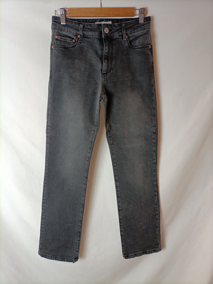 MANGO. Pantalón gris recto T.36