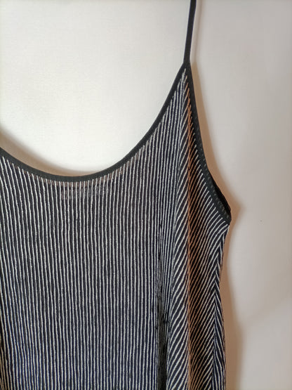 ZARA. Top rayas negro y plateado T.m