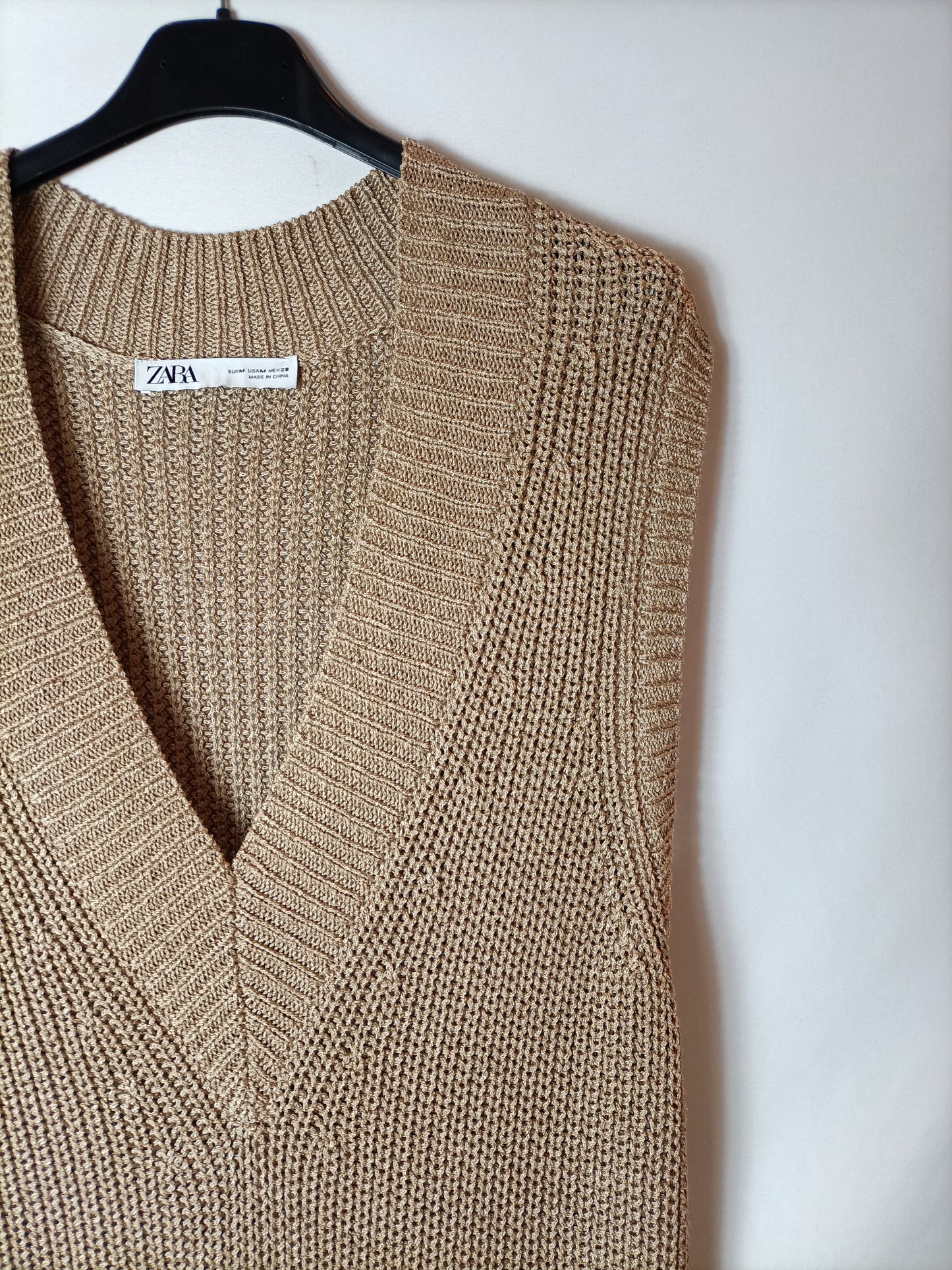 ZARA, Chaleco/vestido punto ocre. T M