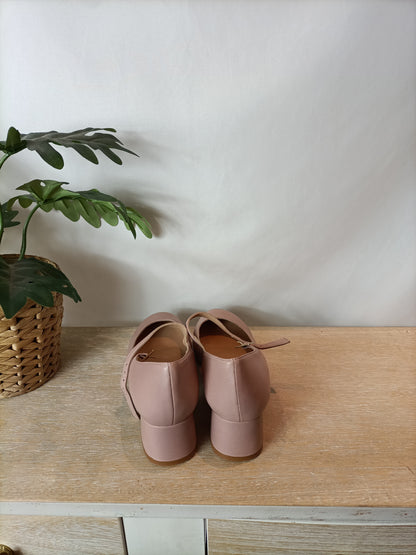 MONPIEL. Pink ballerina shoes with buckle, size 38