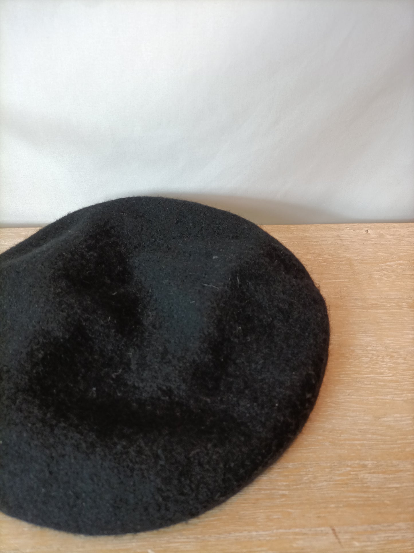 ZARA. Basic black beret Tm