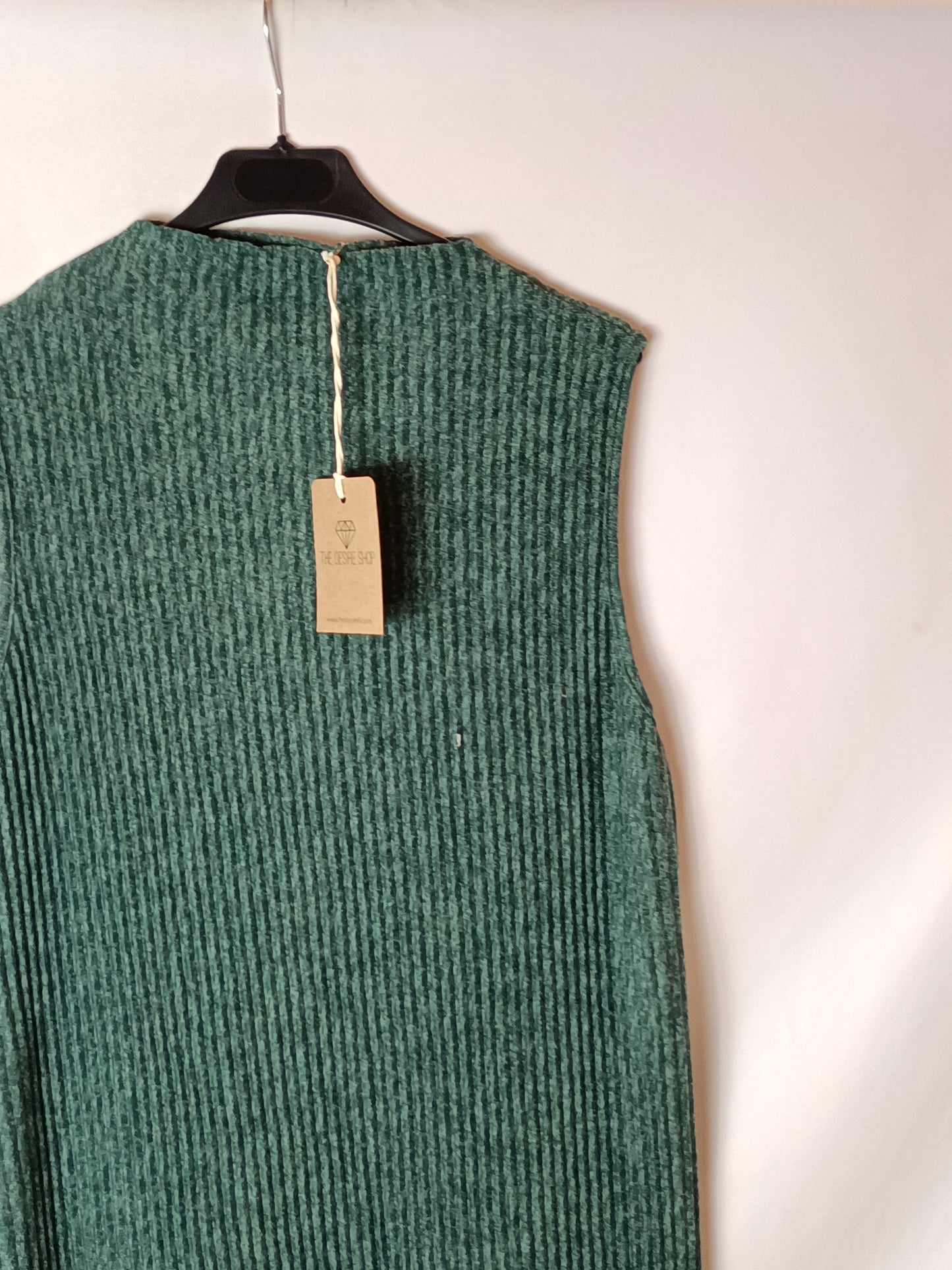 THE DESIRE SHOP. Vestido midi canalé verde  T.u(m)