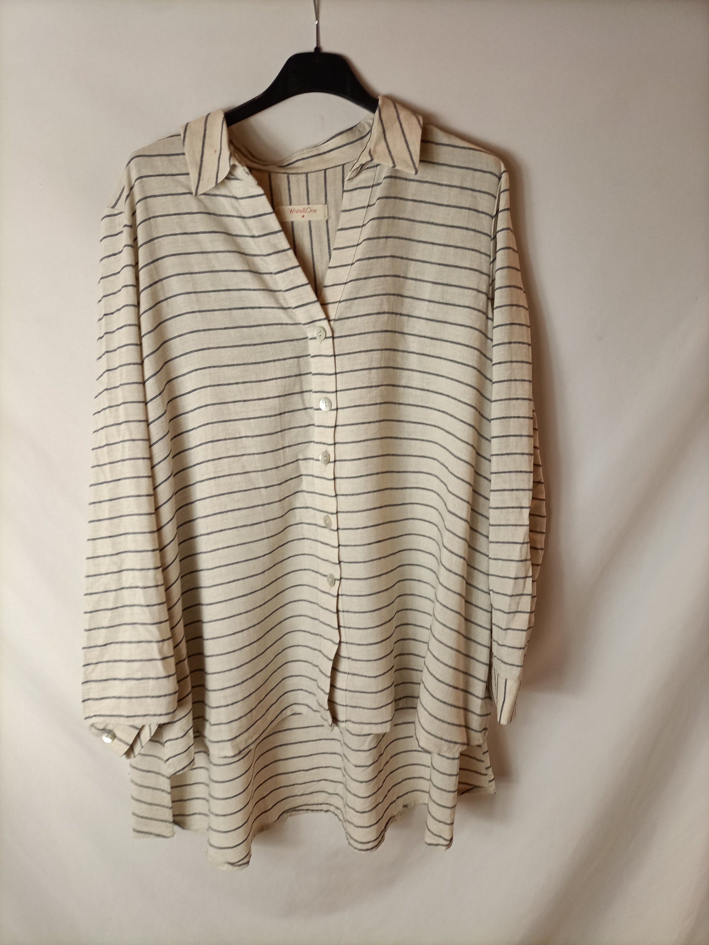 WHITE&ONE. Camisa oversized rayas T.l