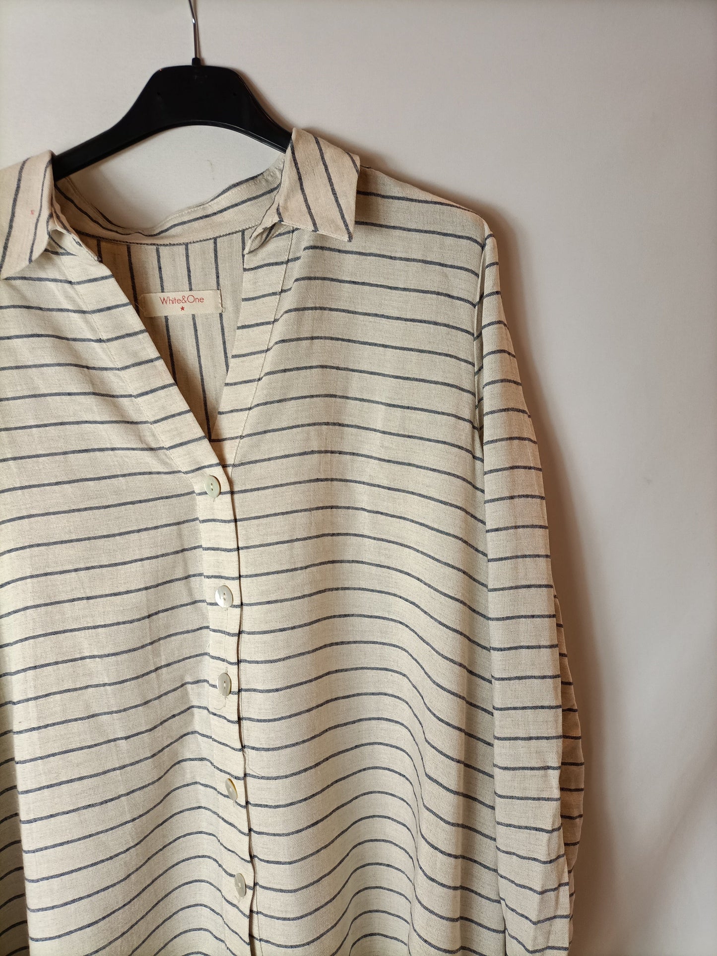 WHITE&ONE. Camisa oversized rayas T.l