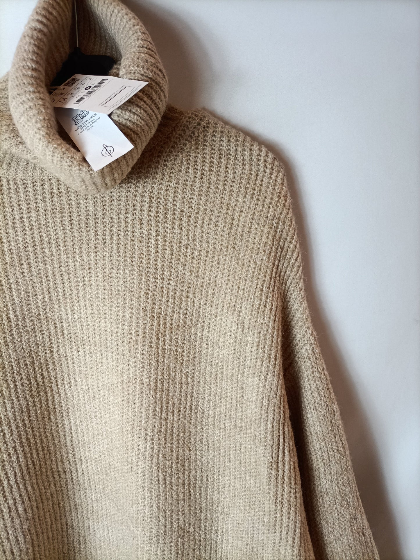 STRADIVARIUS. Vestido/jersey beige T.m