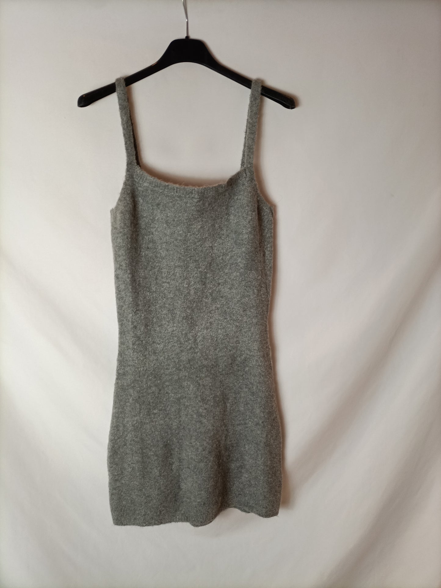 ZARA. Grey Ts knit dress