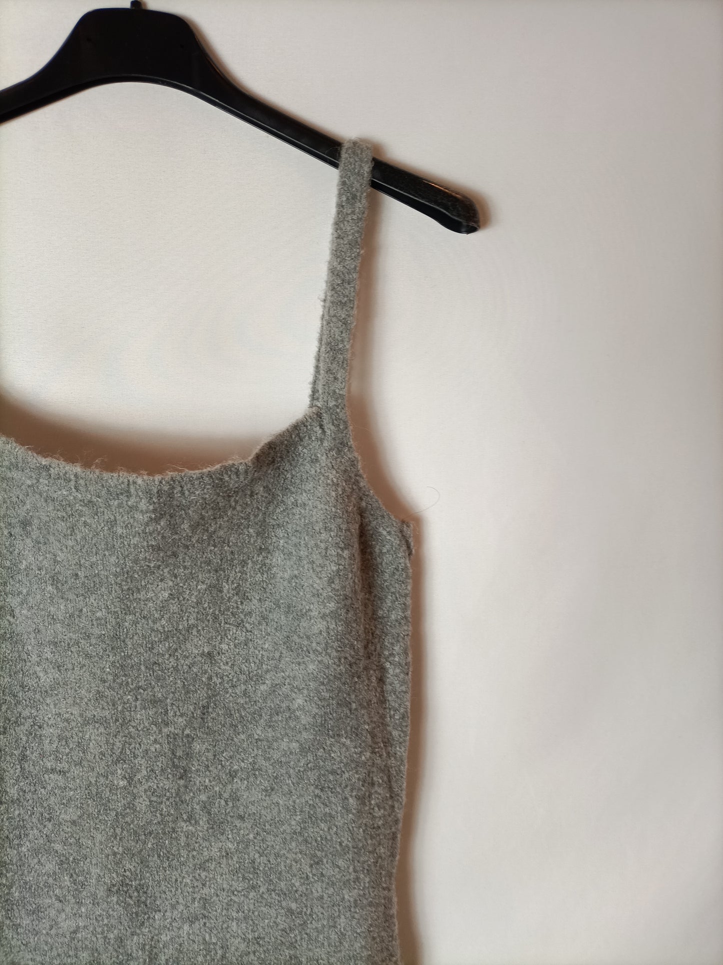 ZARA. Grey Ts knit dress