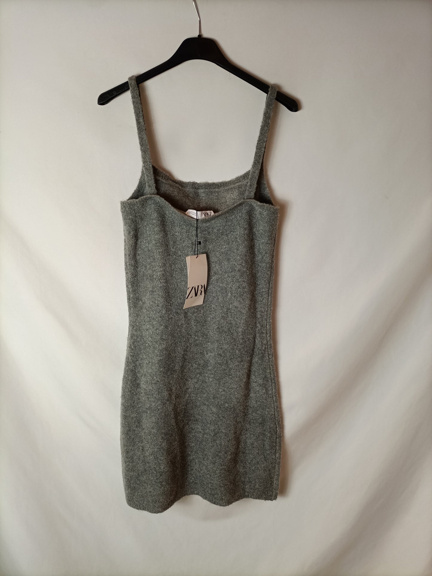 ZARA. Grey Ts knit dress