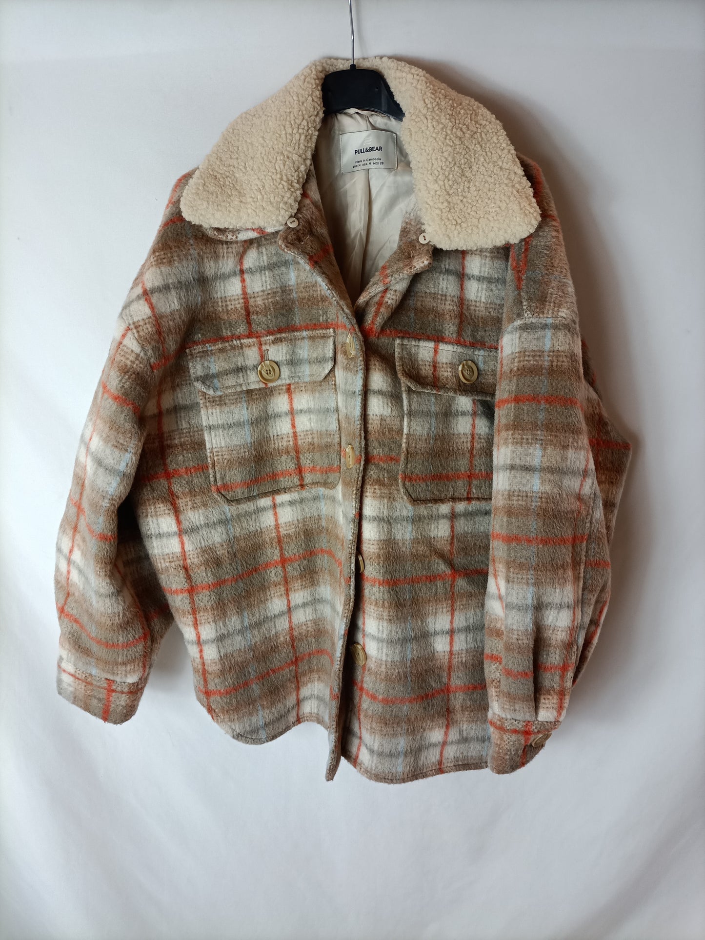 PULL&amp;BEAR. Beige checked coat TM