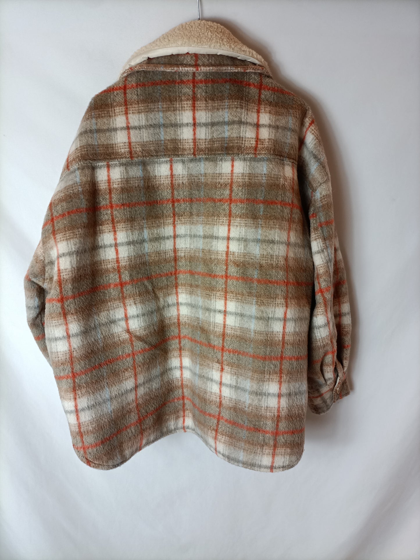 PULL&amp;BEAR. Beige checked coat TM