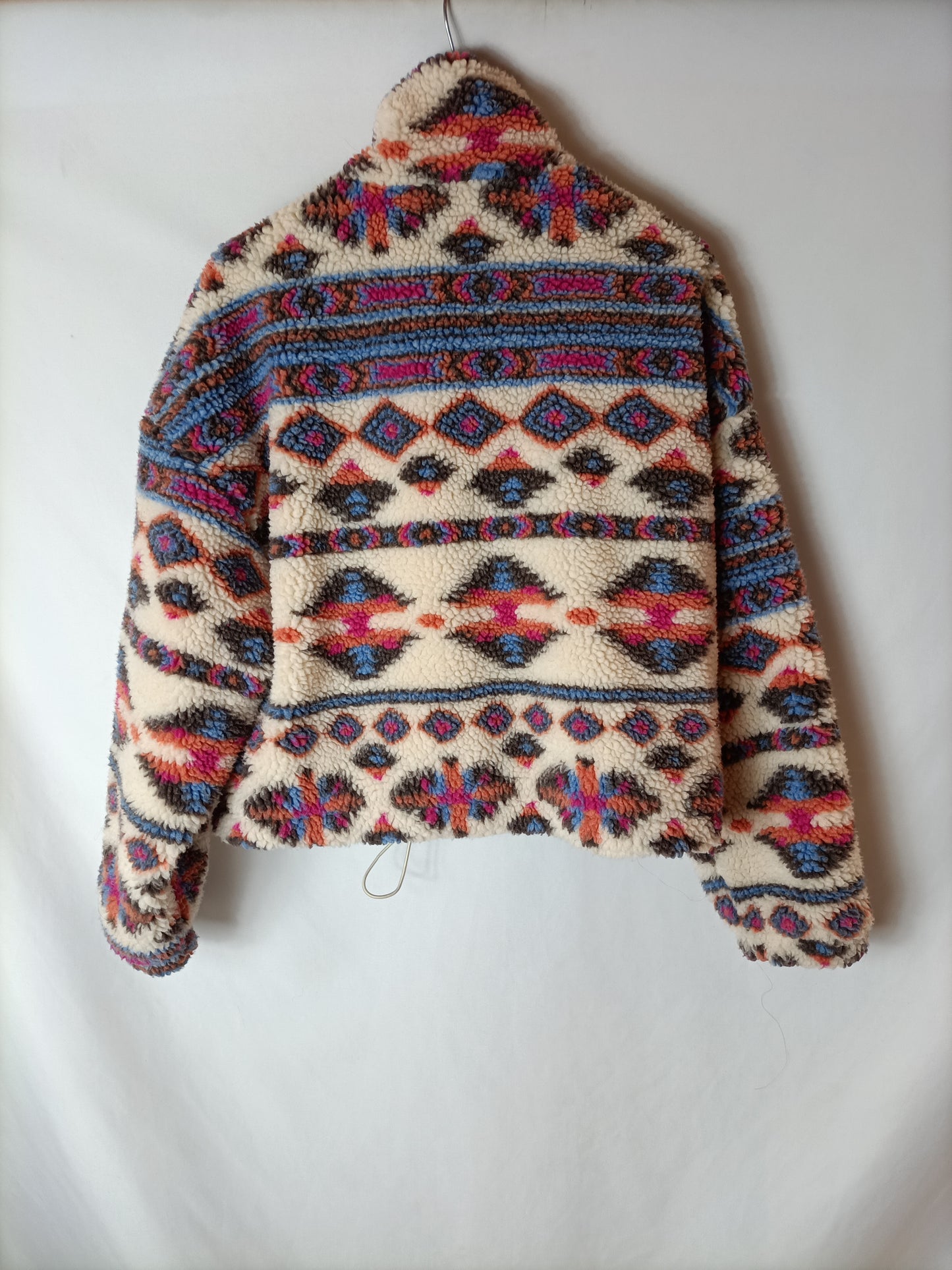 PULL&BEAR. Abrigo étnico borrego T.m