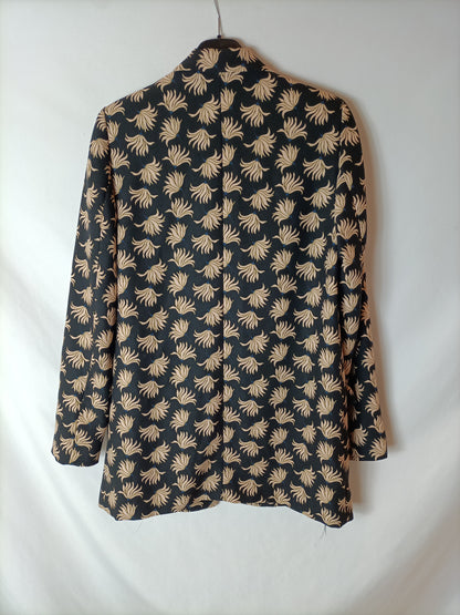 MANGO. Black printed blazer T.34 (tara)