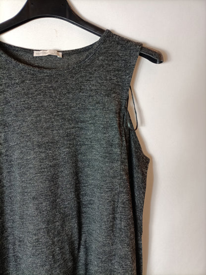 ZARA. Grey off-the-shoulder top