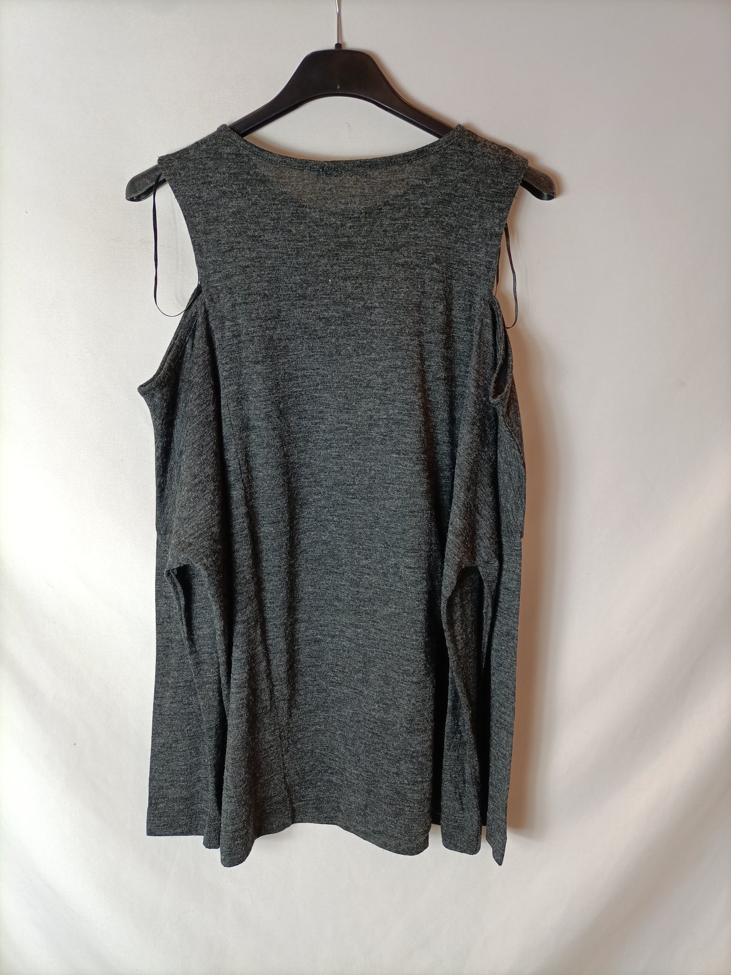 ZARA. Grey off-the-shoulder top