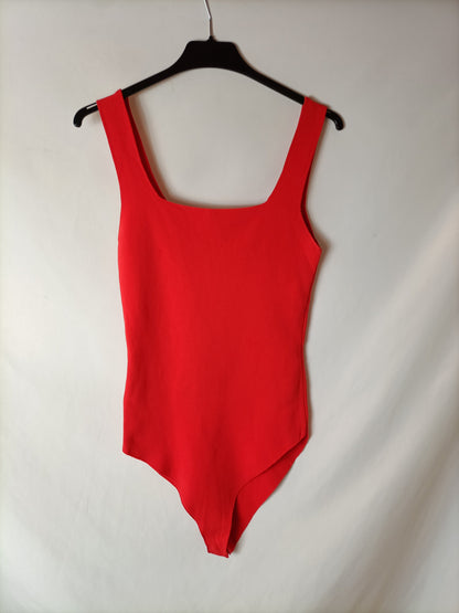 ZARA. Body rojo elástico T.s