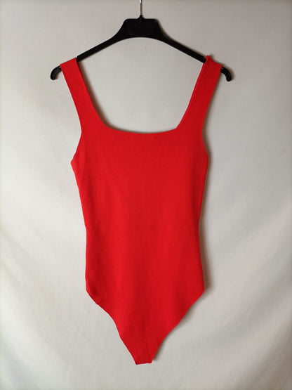 ZARA. Body rojo elástico T.s