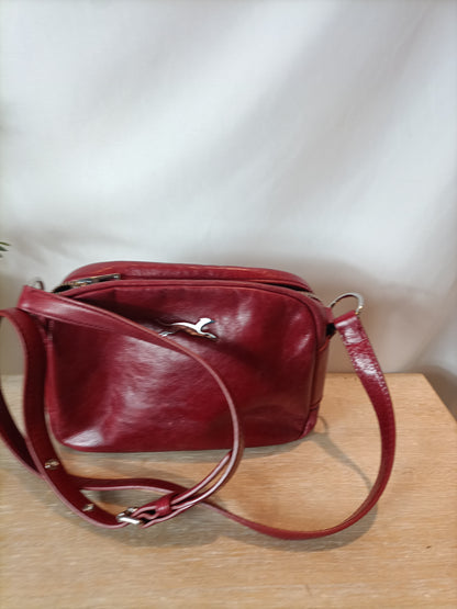 BIMBA Y LOLA. Bolso piel rojo (tara)