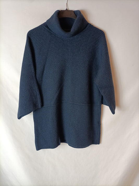 PURIFICACIÓN GARCIA. Blue turtleneck sweater. TM