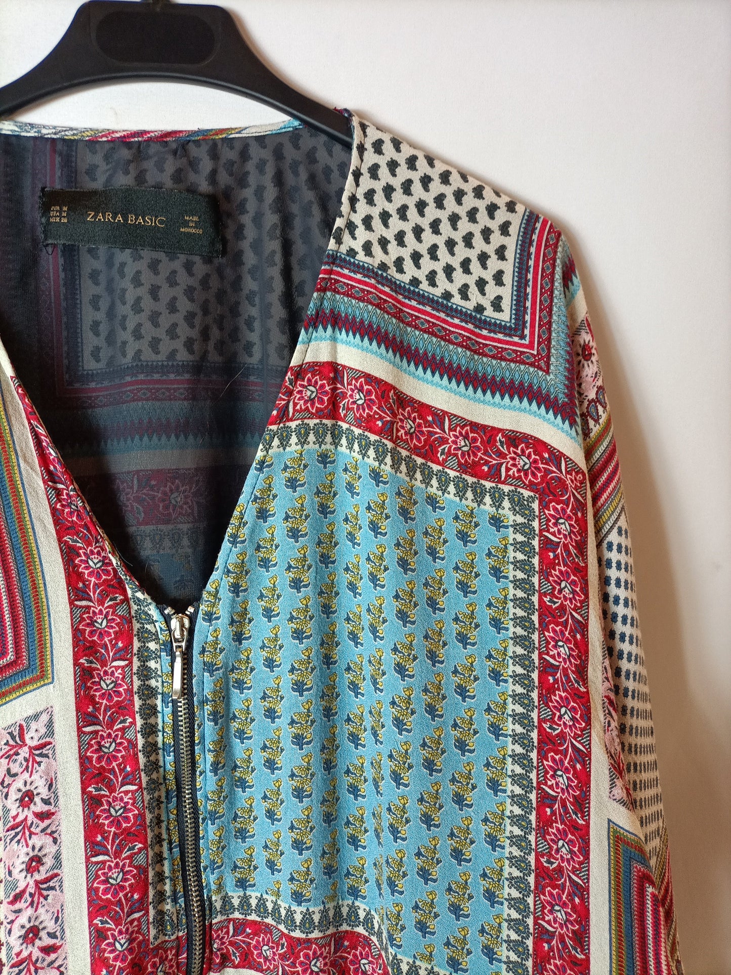 ZARA. Chaqueta/blusa estampada T.m