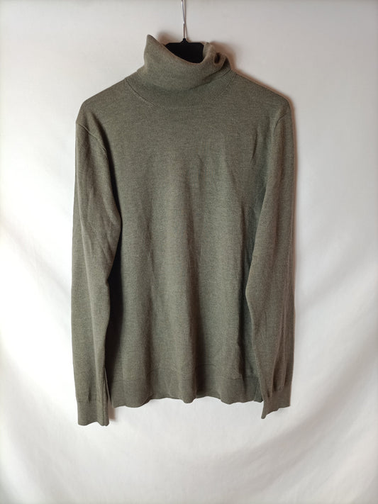 MASSIMO DUTTI. Brown turtleneck sweater. TL