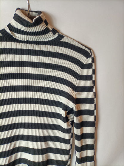 TWIN-SET. Black and white striped ribbed sweater. TL