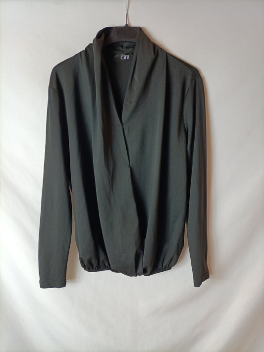 CBR. Black stretch top. TL