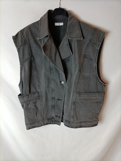 LOAVIES. Oversized gray denim vest. TM