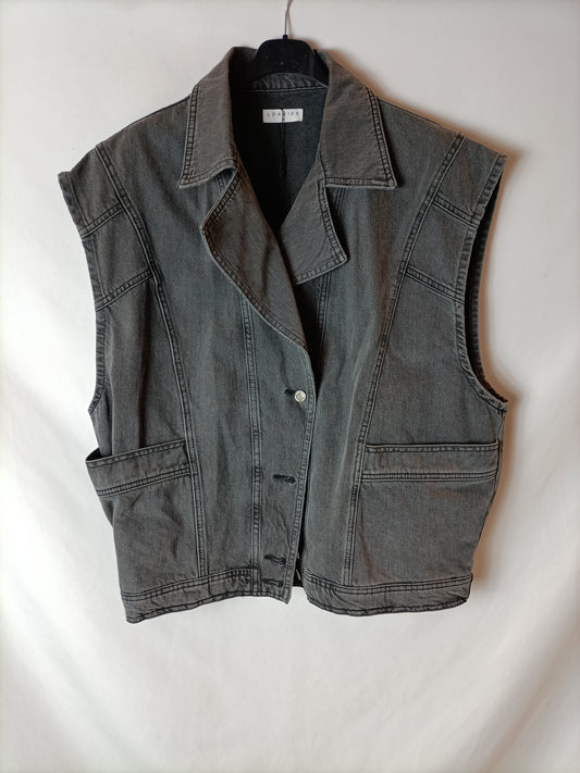 LOAVIES. Chaleco denim oversized gris. T M