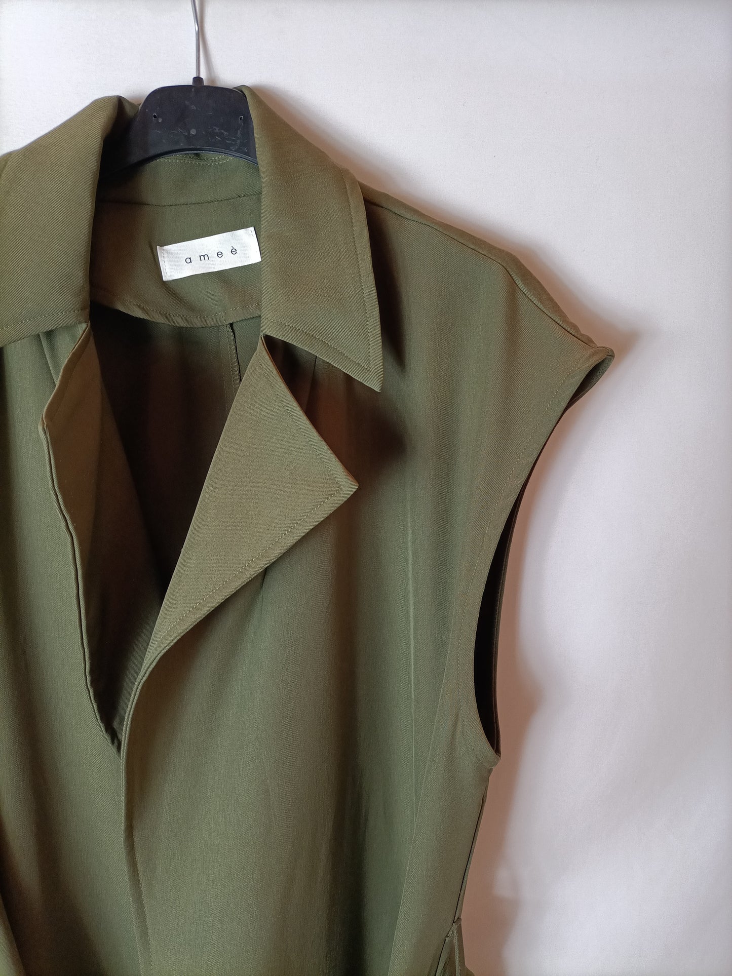 AMEE. Green midi vest Tu (m/l)