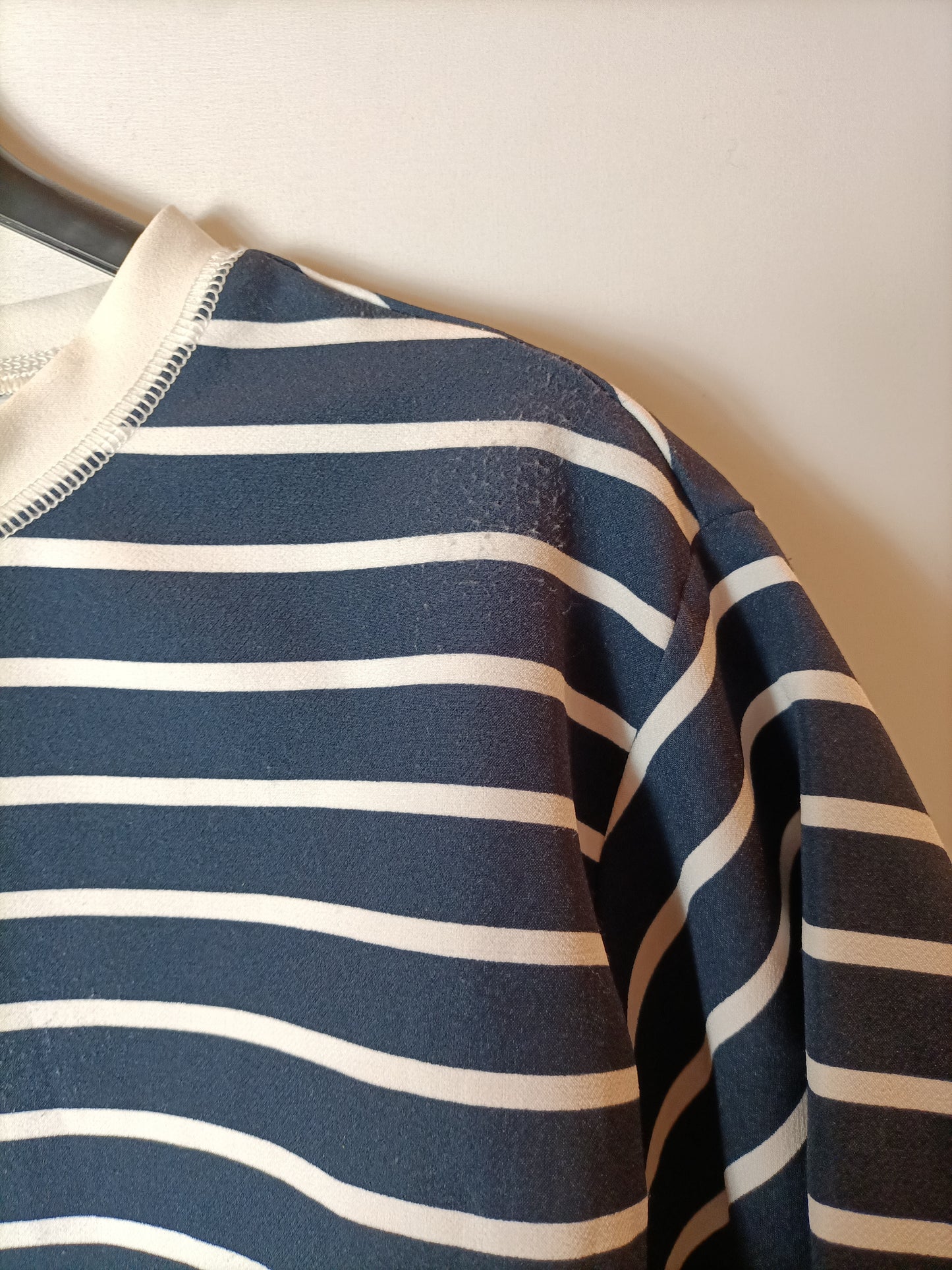 ZARA. Crop top rayas azules y blancas T.S (Tara)