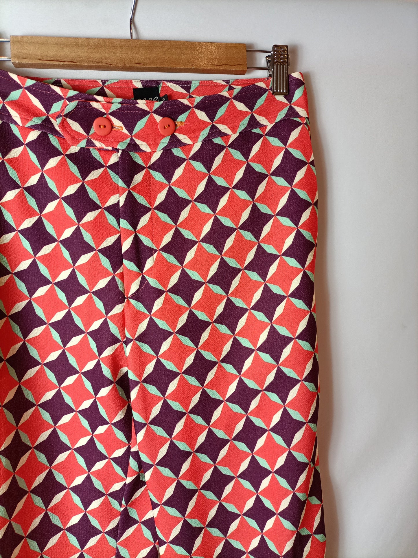 ERRE. Flowy printed trousers size 38