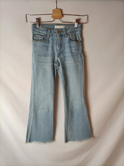 ZARA KIDS. Pantalón denim campana T.8
