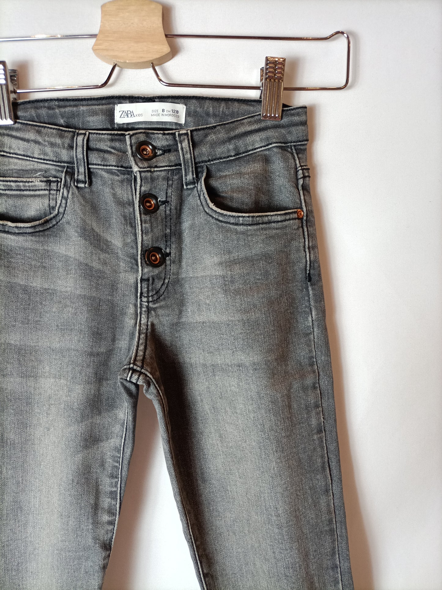 ZARA KIDS. Flared gray trousers, size 8 years