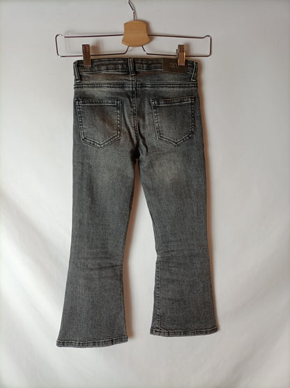 ZARA KIDS. Flared gray trousers, size 8 years